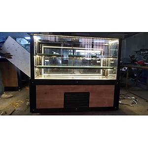 Dik caml� pasta te�hir dolab� 200 cm