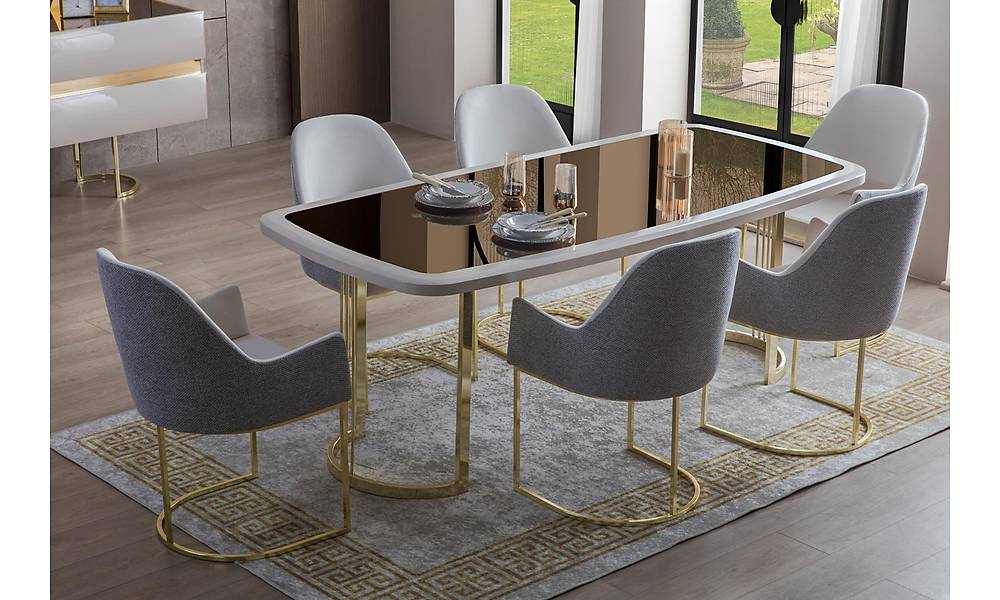 Gümüş Ev Gucci Yemek Odası
