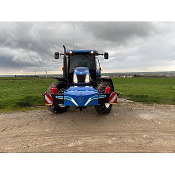 New Holland Tampon