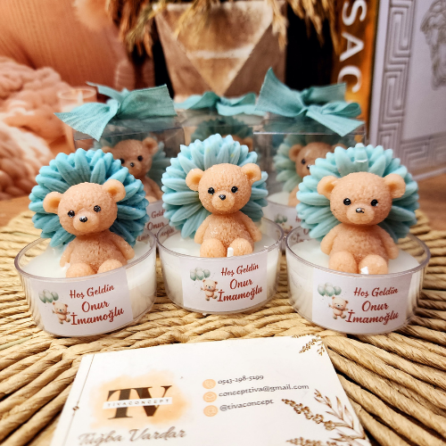 Yeşil Papatyalı Ayıcıklı Mum