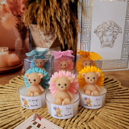 Renkli Papatyalı Ayıcıklı Mum