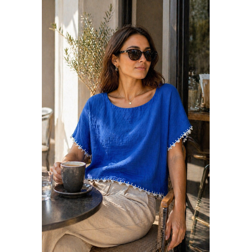 Muslin bluz, % 100 pamuklu, koyu mavi, kenar� el i�i d���k kol