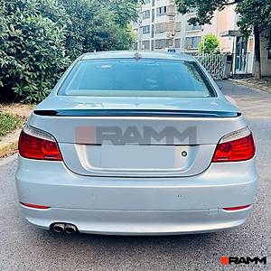 BMW E60 M5 Bagaj Spoiler � Parlak Siyah