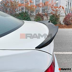 BMW E90 M4 Stil Bagaj Spoiler � Piano Black