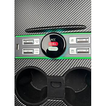 Tesla Model Y / Model 3 Fiziksel Dmeli Orta Konsol LCD USB Hub, Siyah Renk