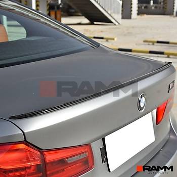 BMW G30 M5 SPOLER  PARLAK  SYAH