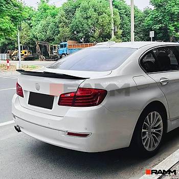 BMW F10 BAGAJ SPOLER   PARLAK  SYAH