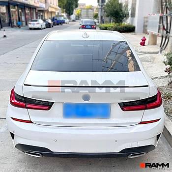 BMW G20 BAGAJ SPOLER PARLAK  SYAH
