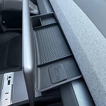 Tesla Juniper Ekran Arkasna Taklan Silikon Dzenleyici, Siyah Renk
