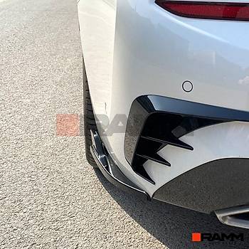 BMW G20 M SPOR ARKA TAMPON BIAI SA-SOL ABS PARLAK  SYAH