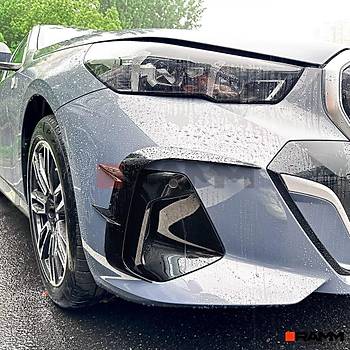 BMW G60 G61 N TAMPON BIAI SA SOL PARLAK  SYAH