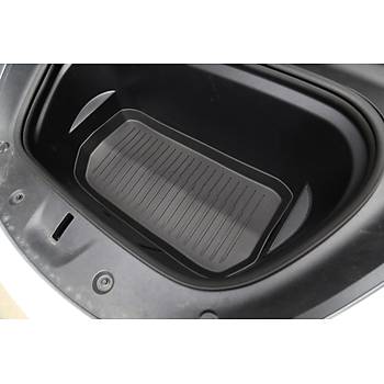 Tesla Model Y �n Bagaj Havuzlu Kau�uk Paspas� - Siyah