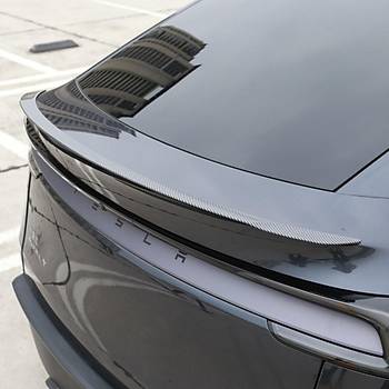 Tesla Juniper Arka Tampon Pro Tip Spoyleri Parlak Karbon, Siyah Renk