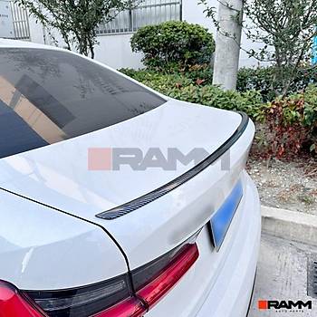 BMW G20 BAGAJ SPOLER PARLAK  SYAH