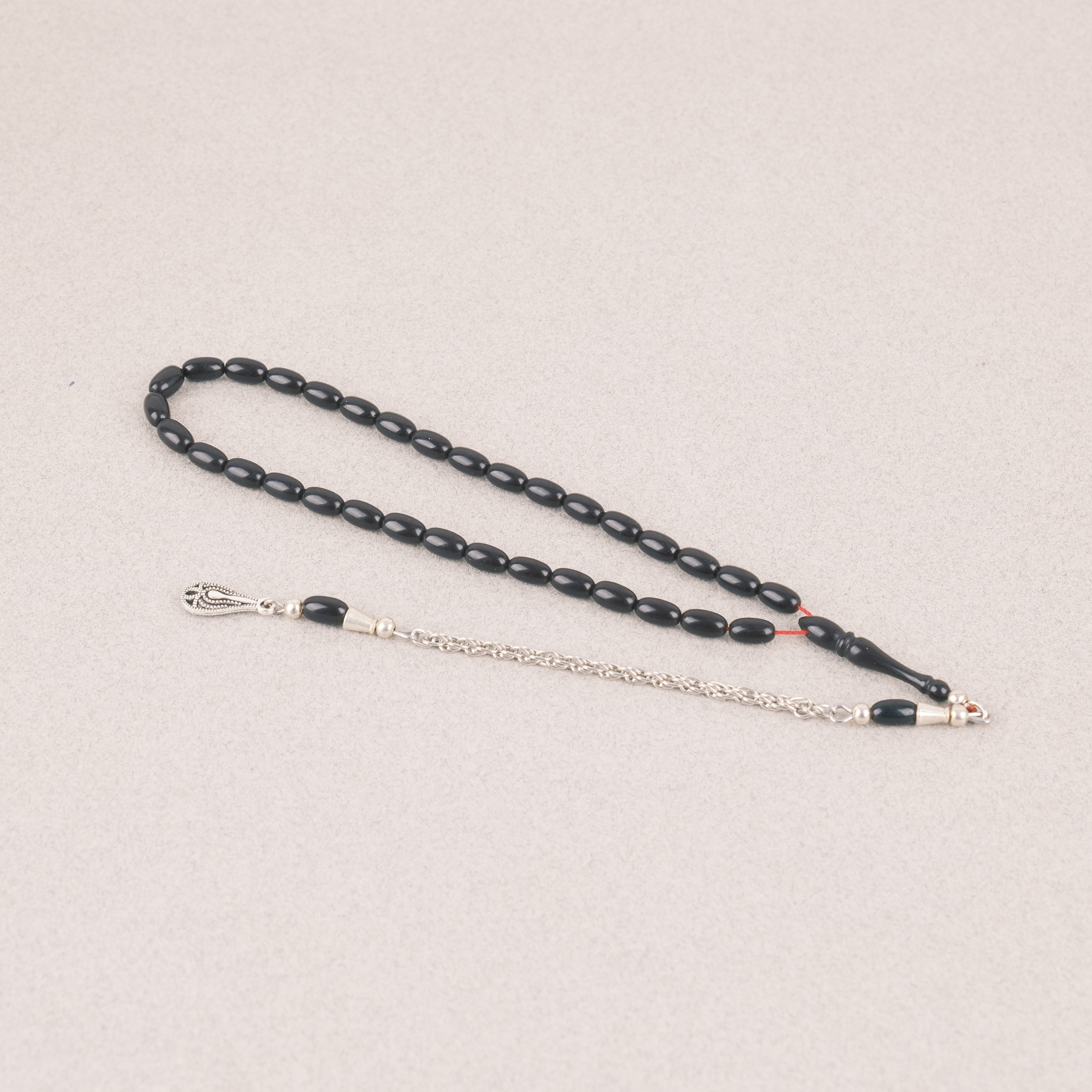 Sıkma Kehribar Bilek Boy Kapsül Kesim 4x7mm Sallama Tesbih Siyah