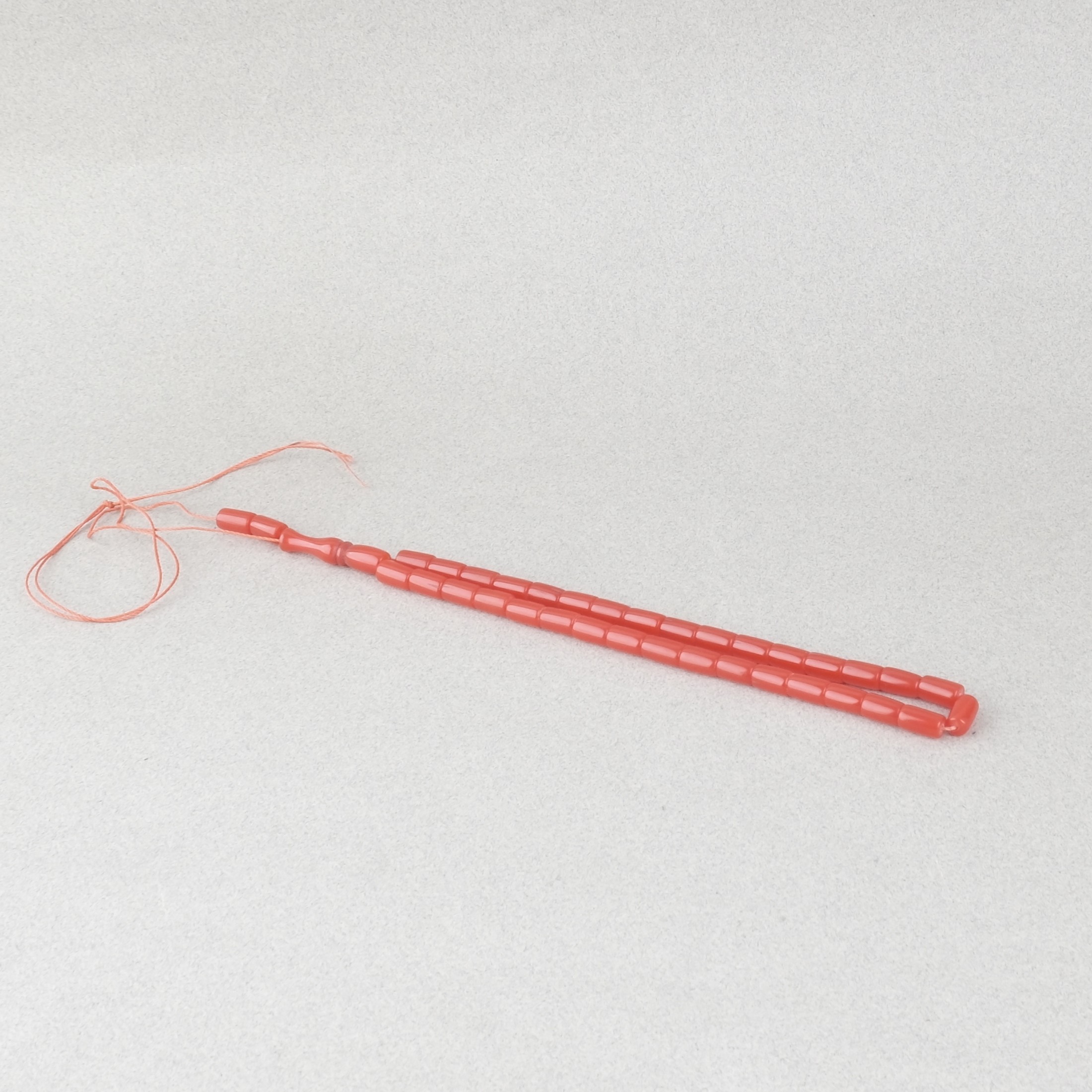 Uçak Camı Kesme Kesim 6x10mm Tesbih Püskülsüz Kırmızı