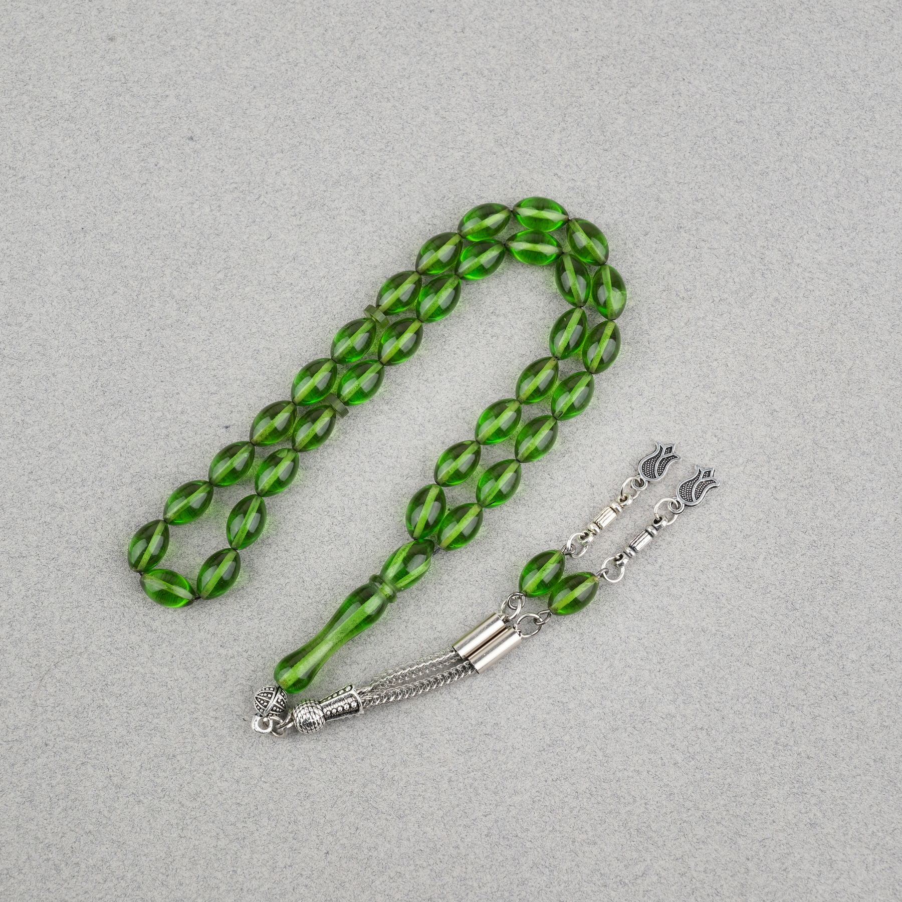 Sıkma Kehribar Beyzi Kesim Alpaka Püsküllü 7x11mm Tesbih Yeşil