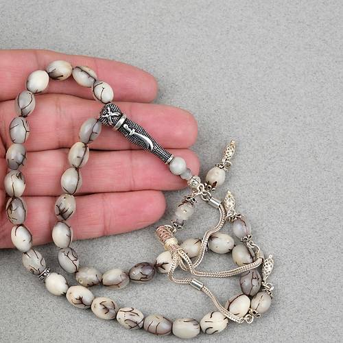 K�br�s Hurma �ekirde�i 925Ayar G�m�� P�sk�l Beyzi Kesim 8x10mm Tesbih