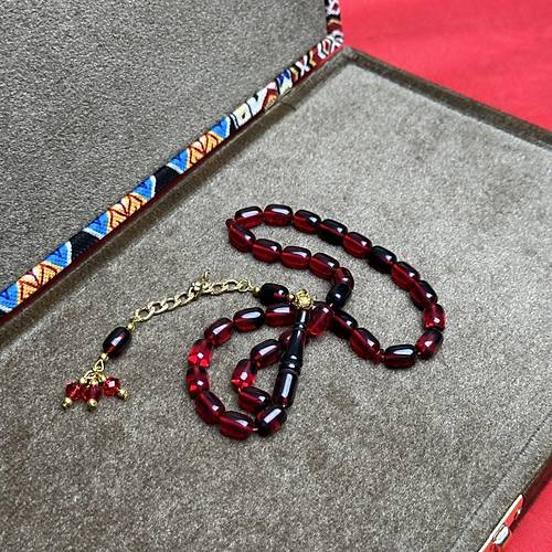 S�kma Kehribar Kaps�l Kesim Alt�n Renk P�sk�ll� 7x11mm Tesbih