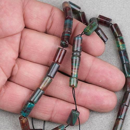 S�kma Kehribar Kesme Kesim 6x10mm- Ye�il- K�rm�z� P�sk�ls�z