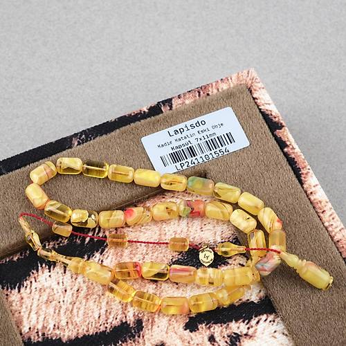 Kadim Katalin Eski Obje Usta ��i �mzal� Kaps�l Kesim 7x11mm Tesbih