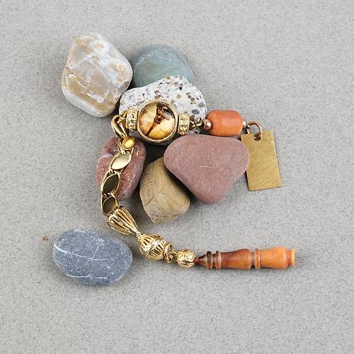 Gergedan A�ac� Usta ��i �mzal� De�i�en �mameli Kaps�l Kesim 9x12mm Tesbih