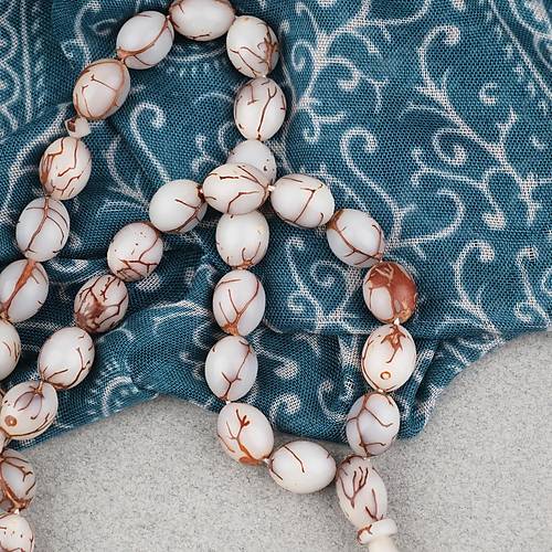 K�br�s Hurma �ekirde�i Beyzi Kesim �mer �ift�i �mzal� 8x10mm Tesbih