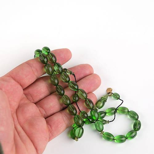 Zar Kehribar Beyzi Kesim 7.5x11.5mm Tesbih -�effaf Ye�il