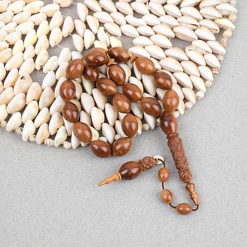 Kuka Usta ��i �mzal� �zel El ��i Oyma �mame ve Hitame Bilek Boy Beyzi Kesim 11x16mm Tesbih