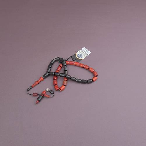 Black Wood ve K�rm�z� Sandal A�ac� Usta ��i �mzal� Kaps�l Kesim 9x13mm Tesbih