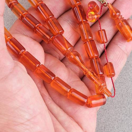 Ate� Kehribar Eski Heykel Objeden Kaps�l Kesim 7x12mm Tesbih