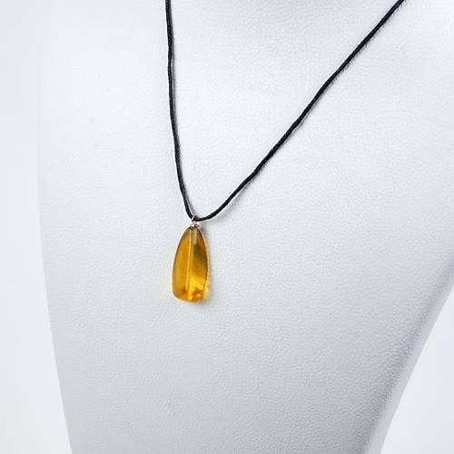 Doal Damla Kehribar Kolye 1.4gr