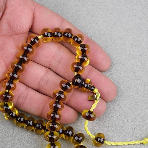 Omari Ate� Kehribar Bas�k K�re Kesim Oturtma �mameli Sistemli Bilek Boy 7.5x10.5mm Tesbih