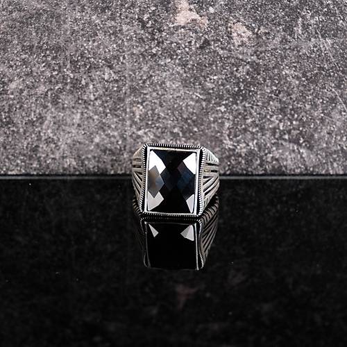Zirkon 925Ayar Gm Erkek Yzk