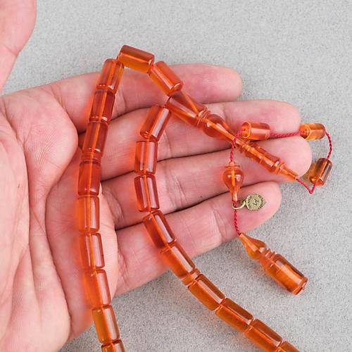 Ate� Kehribar Eski Heykel Objeden Kaps�l Kesim 7x12mm Tesbih