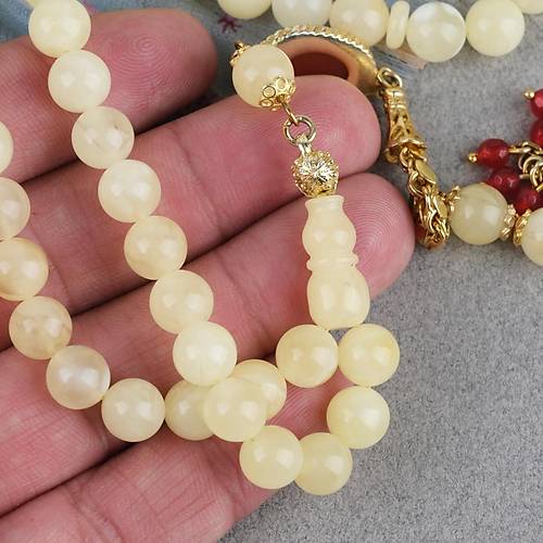 Rus Kaya Damla Kehribar G�m�� P�sk�l 66l�k K�re Kesim 8mm Tesbih