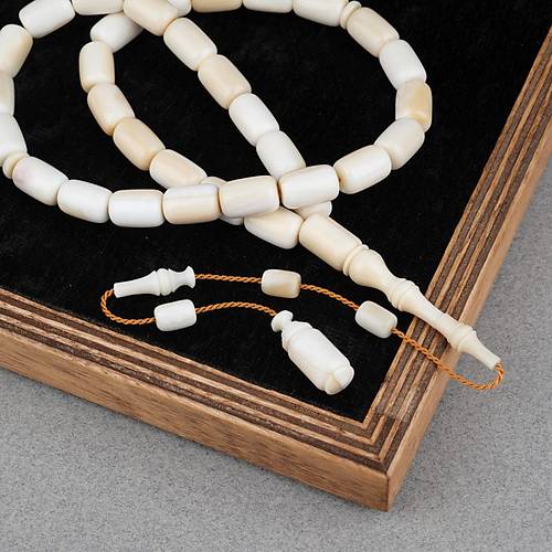 Balina Di�i Usta ��i Kaps�l Kesim 7.7x11.6mm Tesbih