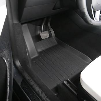 Tesla Juniper Paspas Tak�m� �n ve Arka Set Olarak �izgili Desenli, Siyah Renk Se�ene�i �le