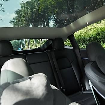 Tesla Model Y Tavan Perdesi Buz Kristal Kuma�, Siyah ve Gri Renk Se�ene�i �le