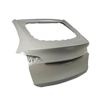 Tesla Model Y  Arka Bagaj Kapa,  Ara Rengine Boyanacaktr.