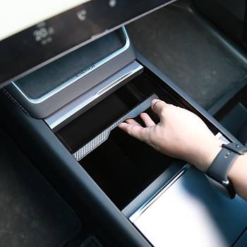 Tesla Juniper Orta Konsol Dzenleyici, Karbon Detayl, Kaymaz Yzey Kuma Kaplamal, Siyah Renk