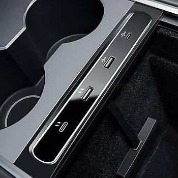 Tesla Model Y / Model 3 Hzl arj ve Data Aktarm Portu, Type C & USB-A arj ve Data Aktarm, Siyah