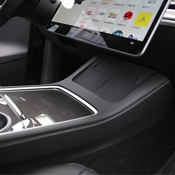 Tesla Model Y / Model 3 TPE Plastik Telefon arj Pedi, Siyah Renk