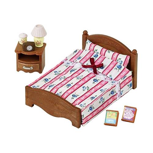 5019 Sylvanian Families �ki Ki�ilik Yatak Seti fig�rler ayr� sat�l�r +3 ya�