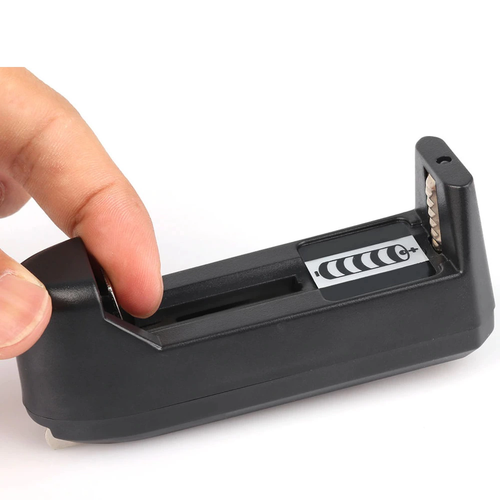 Bigem Bm-361 �arj Cihaz� - 14500-18650