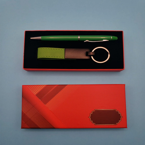 Ye�il Kalem Ve Anahtarl�k