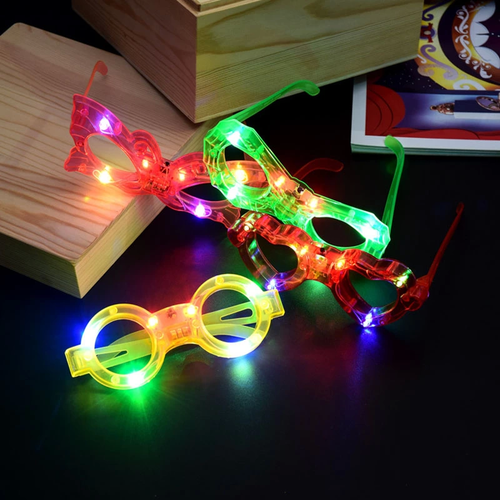 Led I��kl� Kar���k 6 Model Yanar S�ner Parti G�zl��� 12 Adet