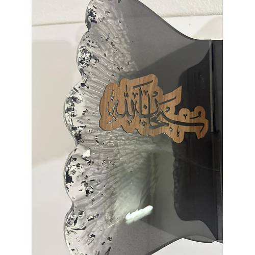 Siyah Epoksi Reine Baak Figrl ve Yaz Motifli Kelebek Rahle (zel Tasarm - Tek retim) - 40x30 cm