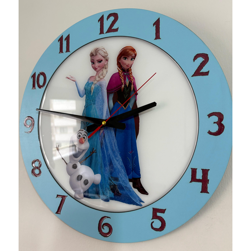 PELNCE KIDS - Frozen Karlar lkesi Temal Ahap ocuk Odas Duvar Saati (Elsa, Anna & Olaf) - 40 cm
