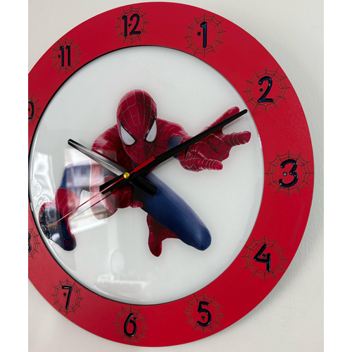 Spiderman Duvar Saati - Ahap Lazer Kesim Epoksi Tasarm - 40 cm - Pelince Kids